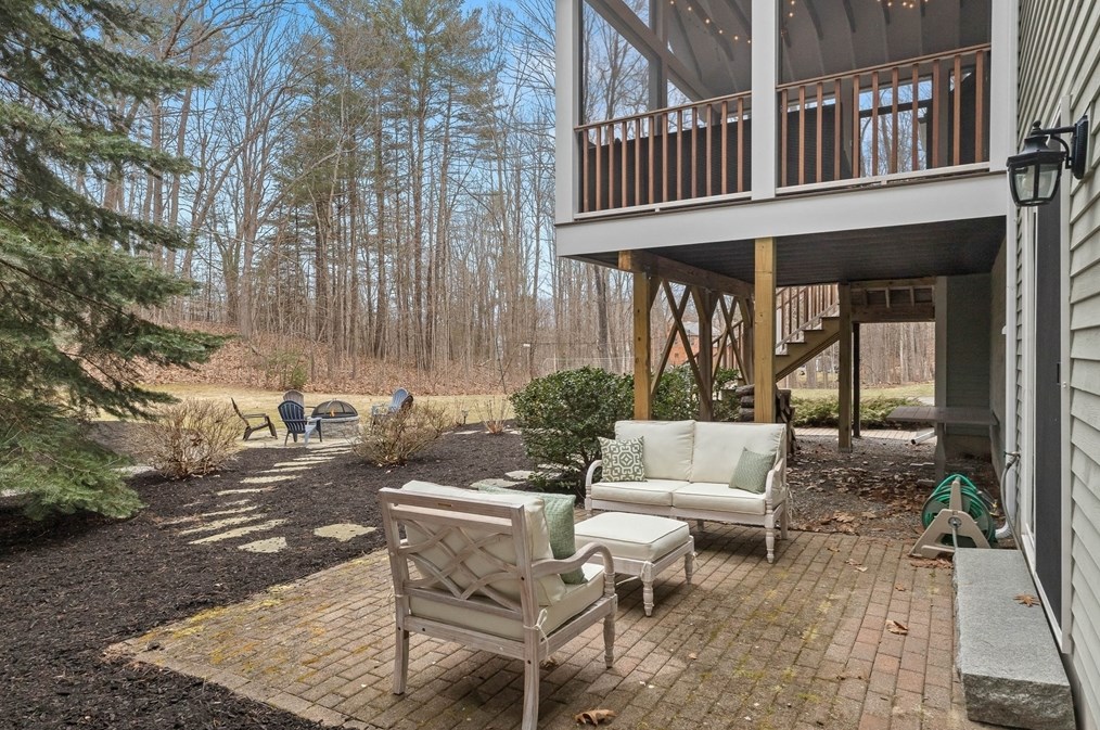 7 Corinthian Way, Haverhill MA  01833-2528 exterior