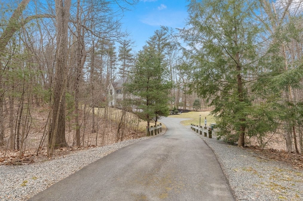 7 Corinthian Way, Haverhill MA  01833-2528 exterior