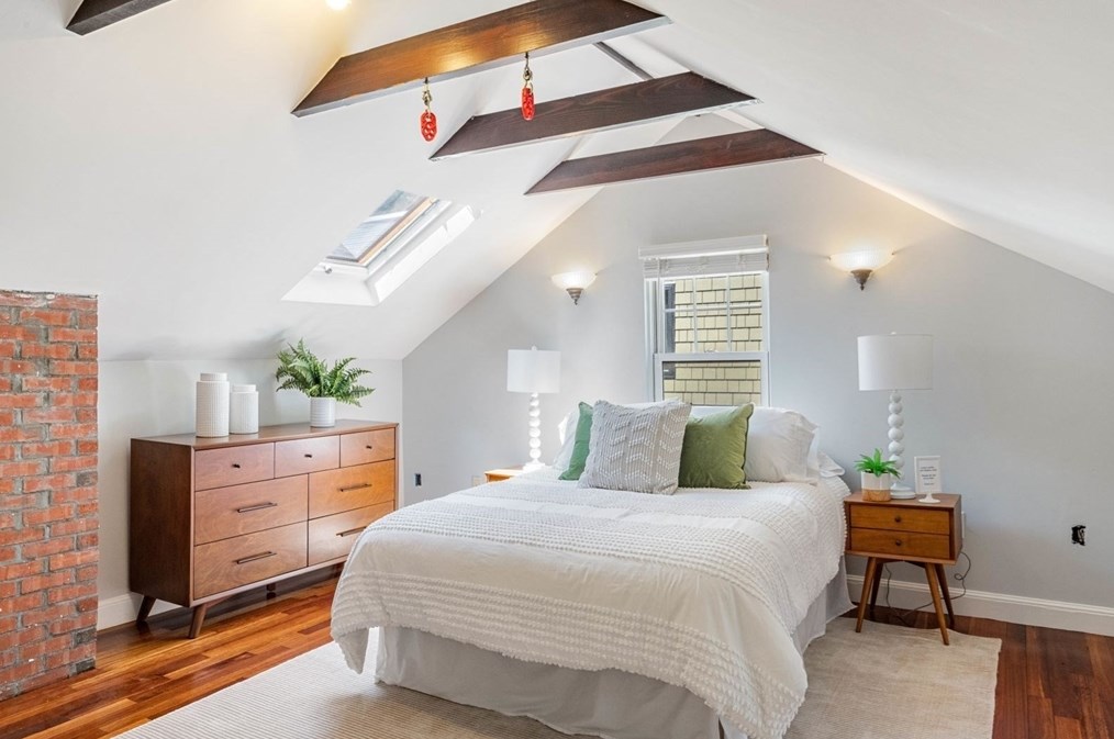 1 Pine St, Cambridge MA  02139-3513 exterior