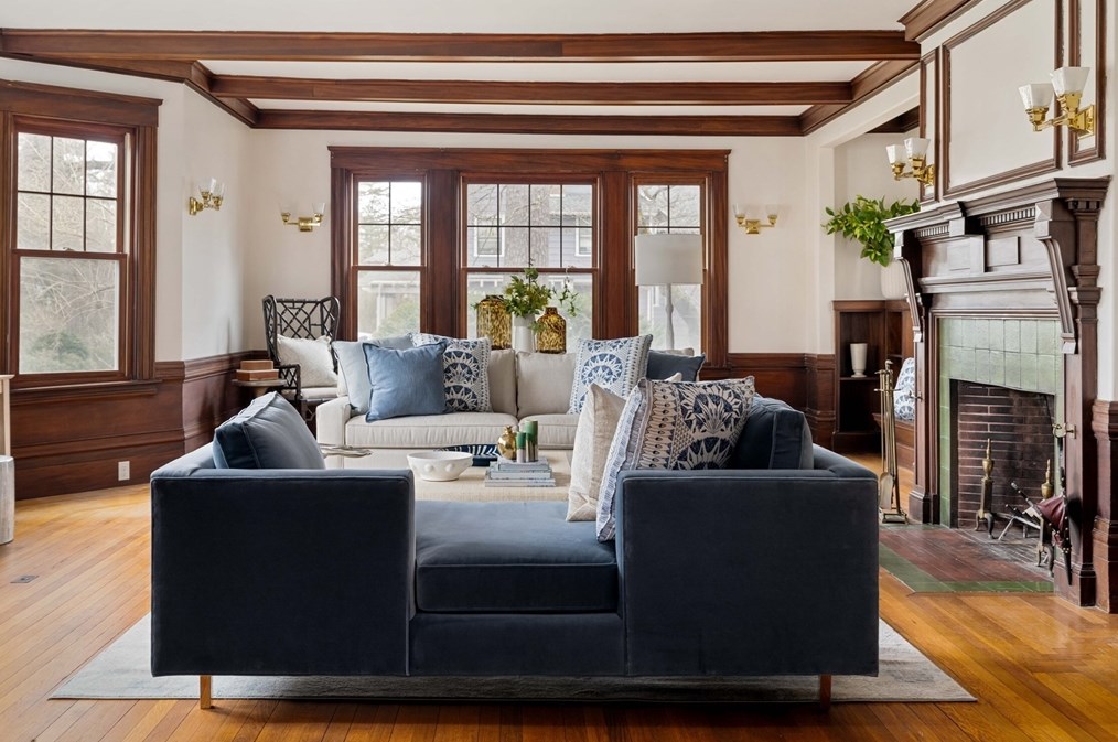 47 Hancock Ave, Newton MA 02459-1746 exterior