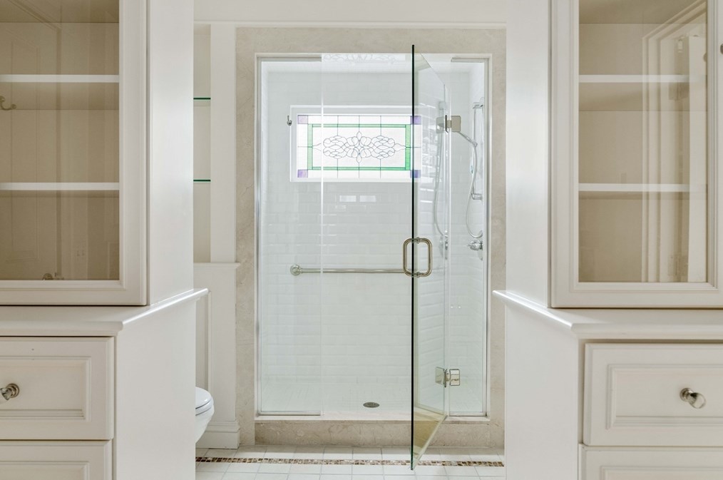 47 Hancock Ave, Newton MA 02459-1746 exterior