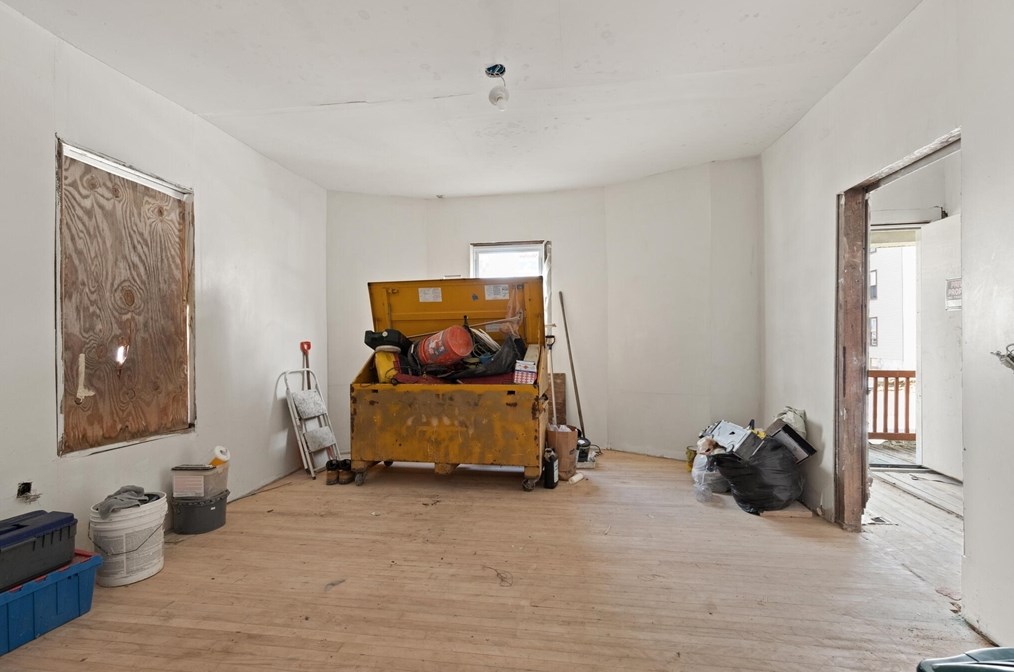 70 Green Hill Pkwy, Worcester MA 01605-2508 exterior