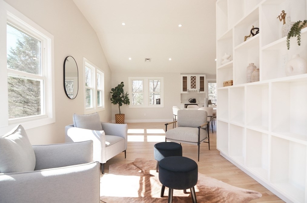 1 Duane Dr, North Reading MA 01864-1505 exterior