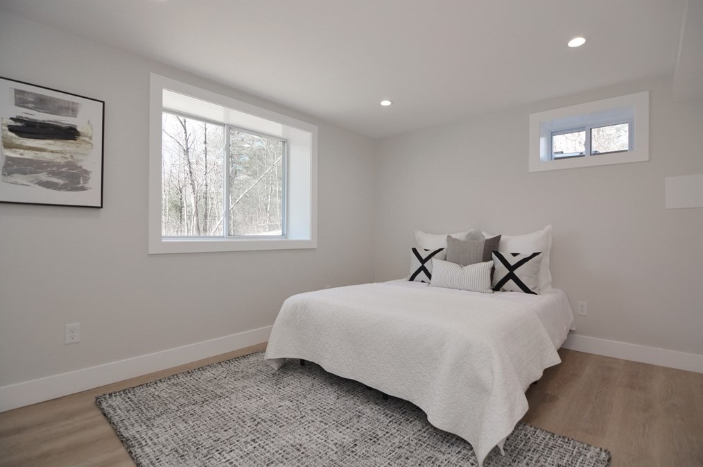 1 Duane Dr, North Reading MA 01864-1505 exterior