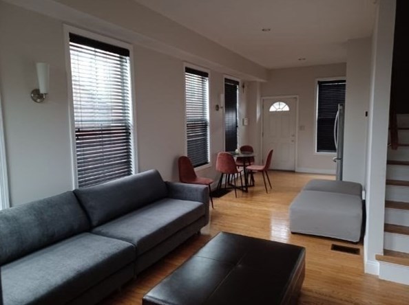 740 Broadway, Chelsea MA  02150-2510 exterior