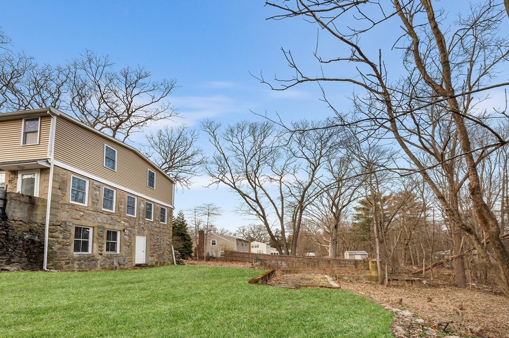 125 Forest St, Weymouth MA  02190-1005 exterior