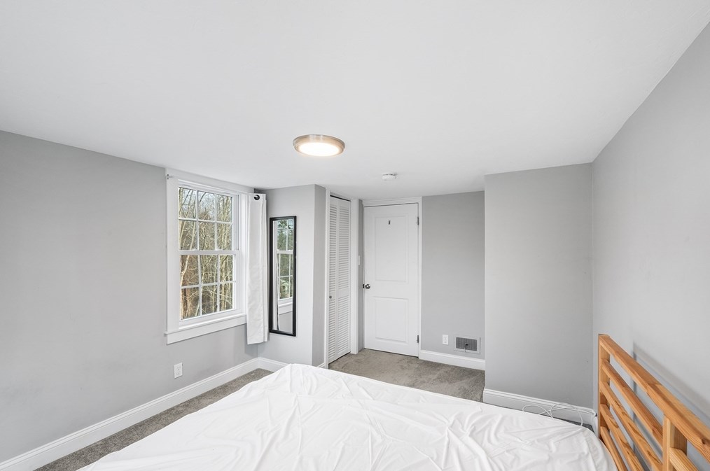 125 Forest St, Weymouth MA  02190-1005 exterior