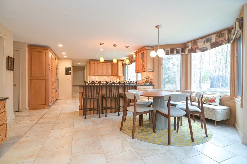 26 Aspen Rd, Sharon MA  02067-3207 exterior