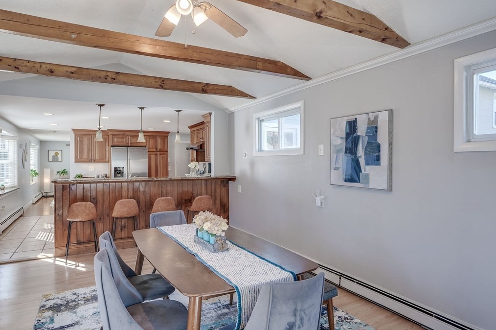 15 Winter St, Reading MA 01867-2642 exterior