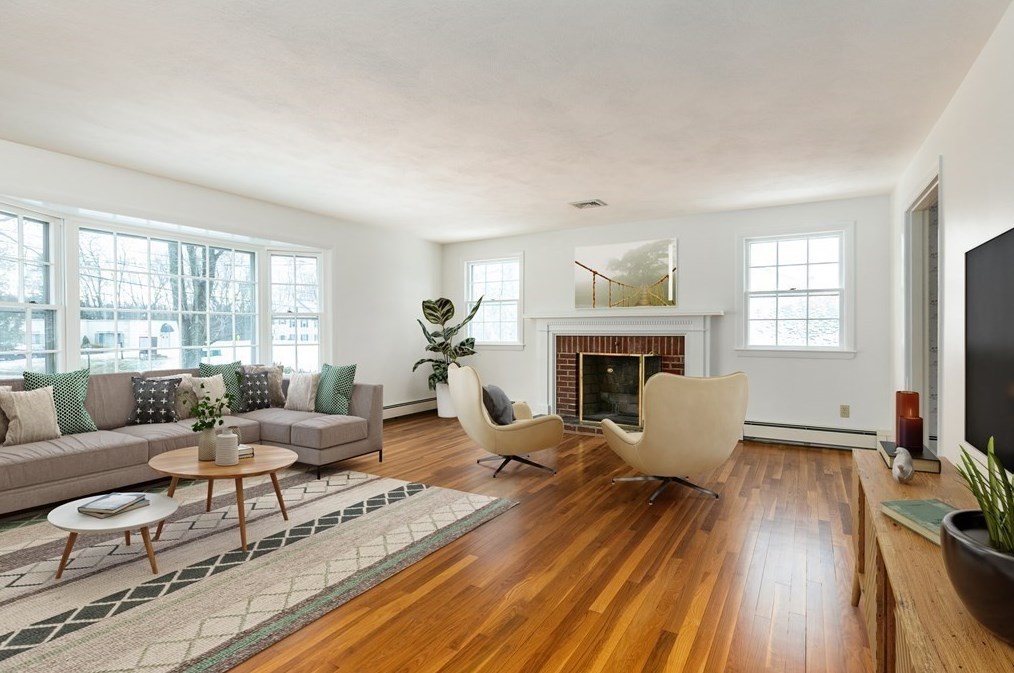 12 Winter St, Wayland MA  01778-4916 exterior