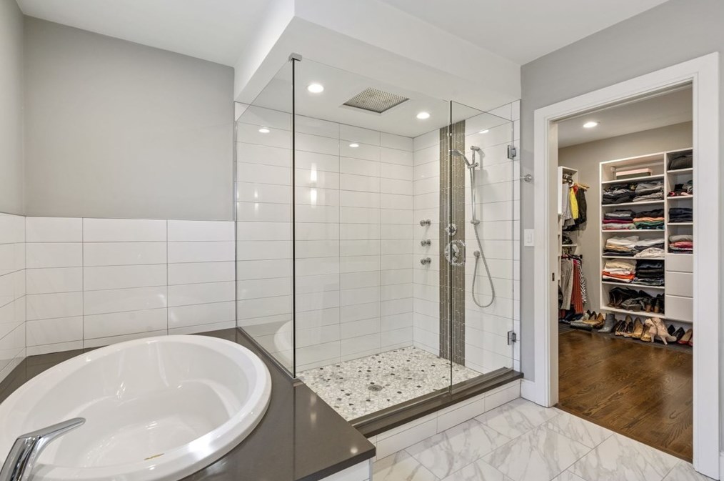 265 Jackson St, Newton MA 02459-2523 exterior