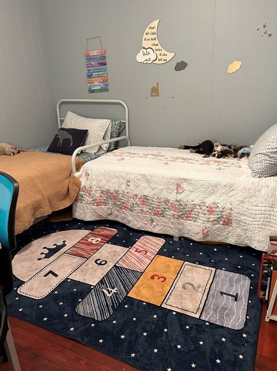 145 Un St, Everett MA  02149-4801 exterior