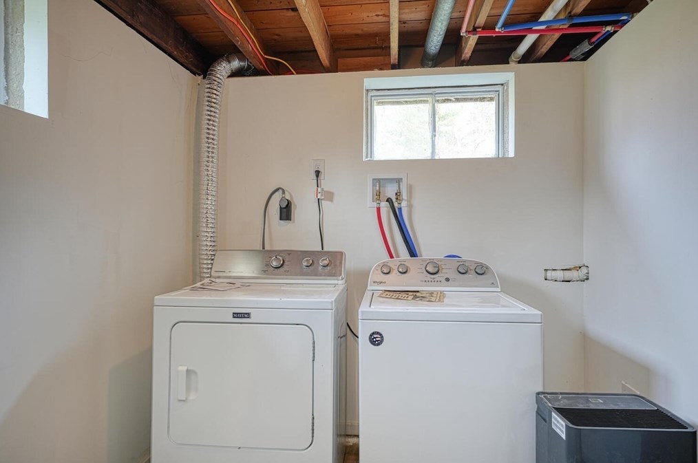 201 Gorwin Dr, Holliston MA  01746-1532 exterior