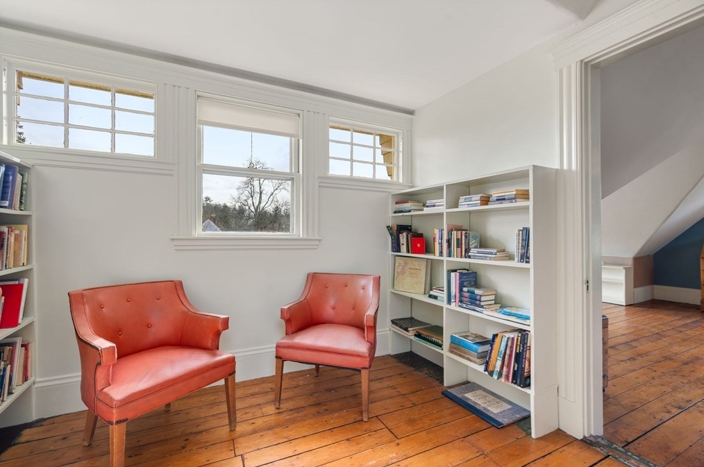 90 School St, Belmont MA 02478-3013 exterior