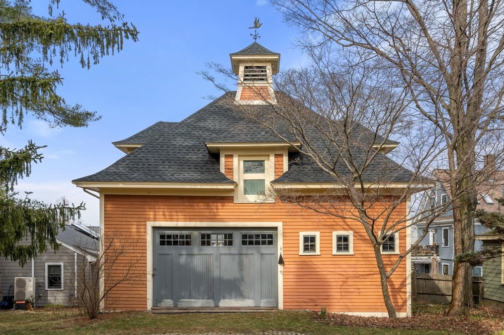 90 School St, Belmont MA 02478-3013 exterior