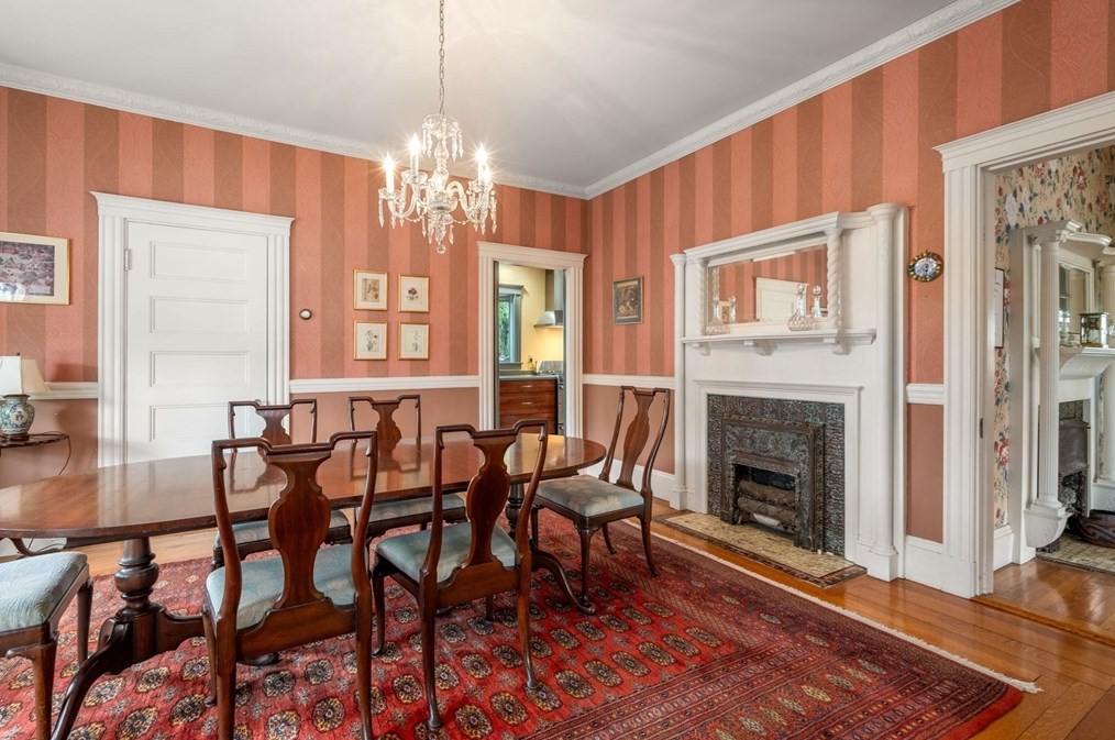 90 School St, Belmont MA 02478-3013 exterior