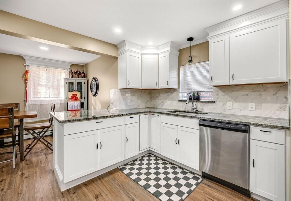 26 Murdock Ave, Winchendon MA  01475-1536 exterior