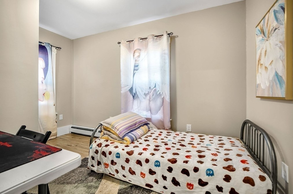 26 Murdock Ave, Winchendon MA  01475-1536 exterior