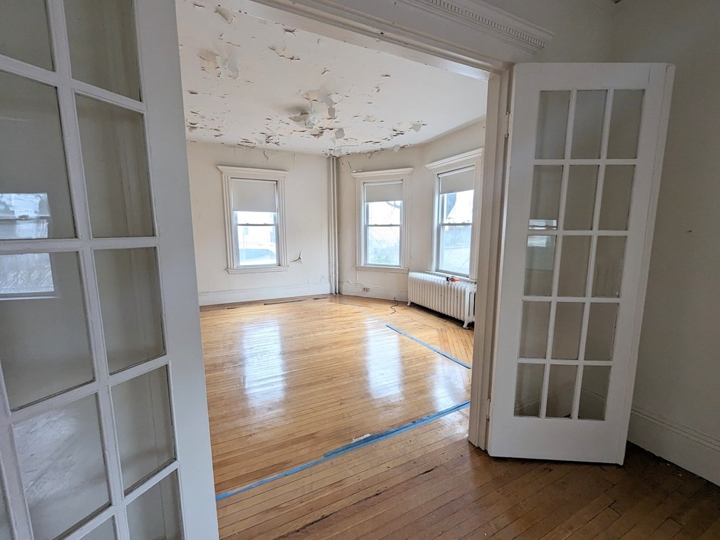 57 Almont St, Malden MA 02148-5726 exterior