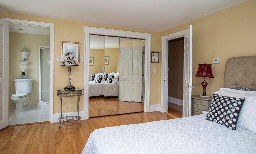 15 Water St, Boston MA 02167-3180 exterior