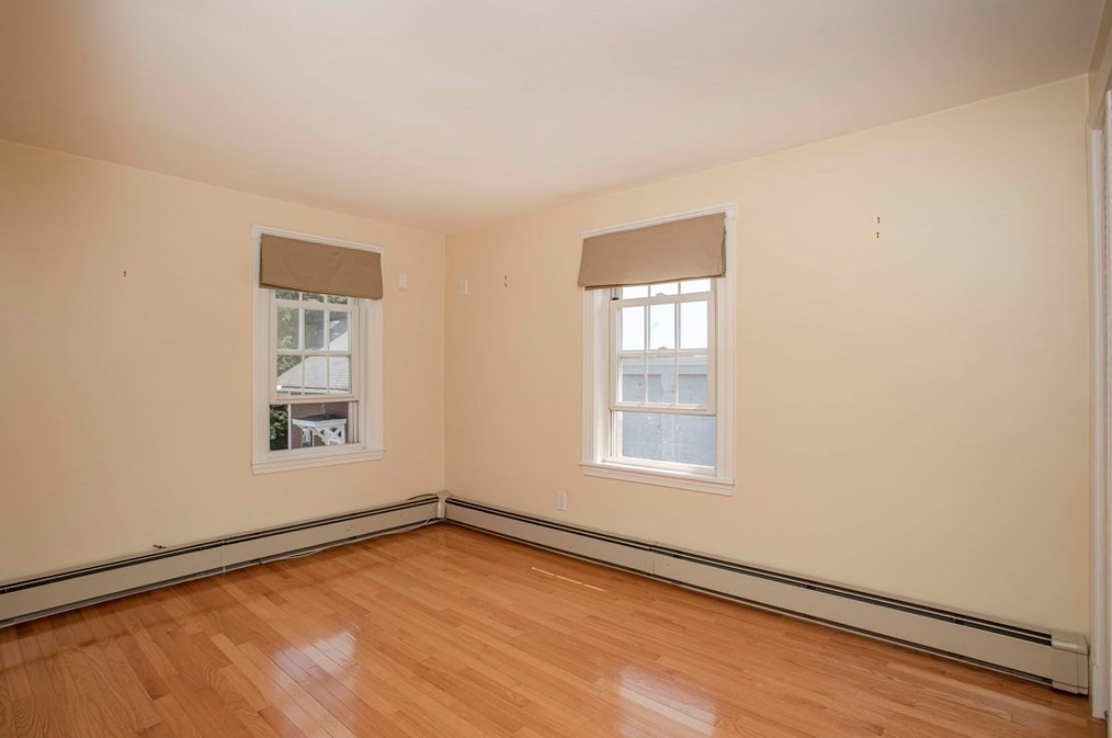 15 Water St, Boston MA 02167-3180 exterior