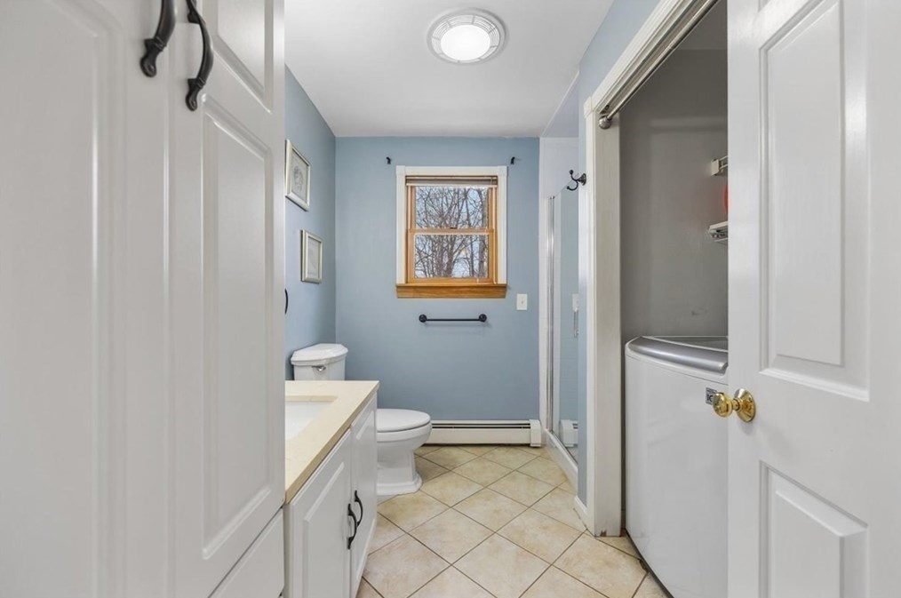 730 Dickinson St, Fall River MA  02721-4535 exterior