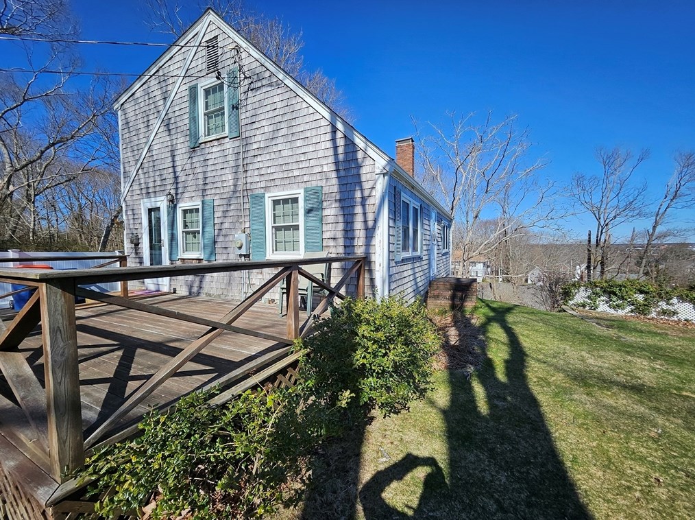 12 Savery Ave Ter, Plymouth MA 02360-4416 exterior