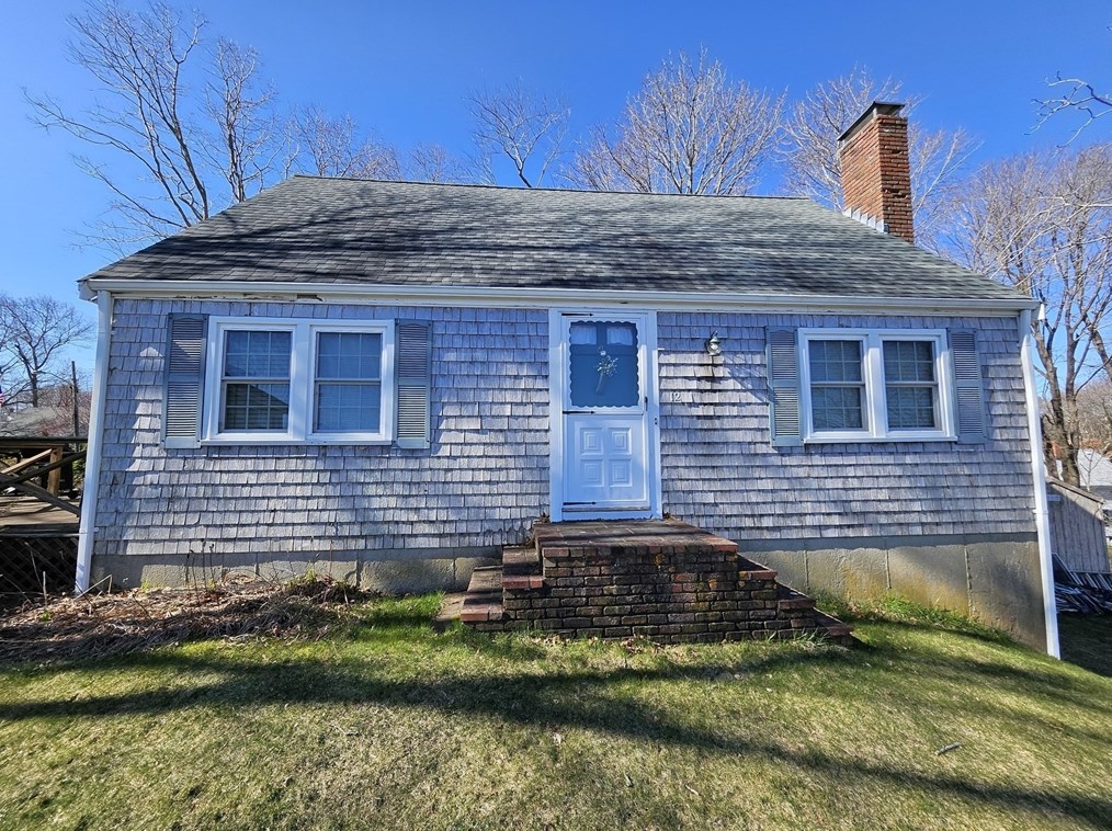 12 Savery Ave Ter, Plymouth MA 02360-4416 exterior