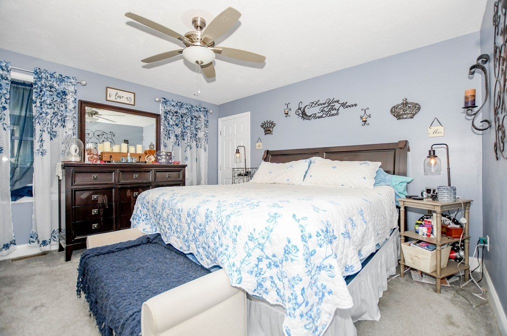 307 Charge Pond Rd, Wareham MA  02571-1108 exterior