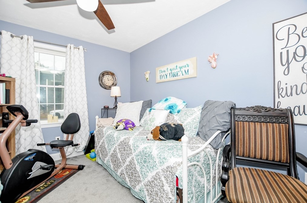 307 Charge Pond Rd, Wareham MA  02571-1108 exterior