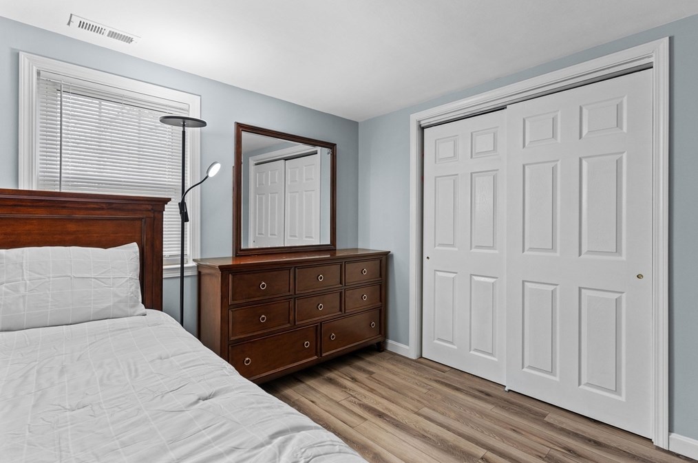 7 Jane Rd, Methuen MA  01844-3947 exterior