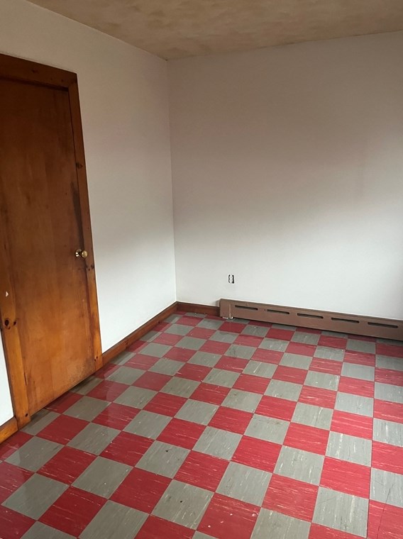 720 State Rd, Dartmouth MA 02747-2919 exterior