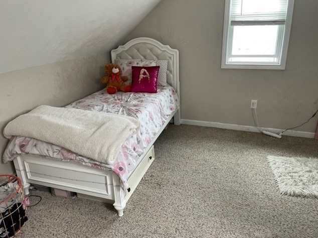 34 Vine St, Haverhill MA 01830-5715 exterior