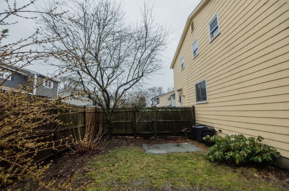 7 Lincoln Park, Marblehead MA 01945-2534 exterior