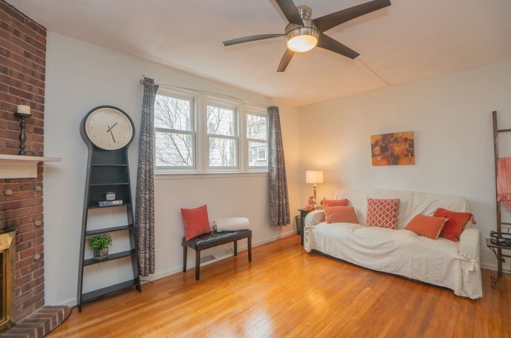 7 Lincoln Park, Marblehead MA 01945-2534 exterior