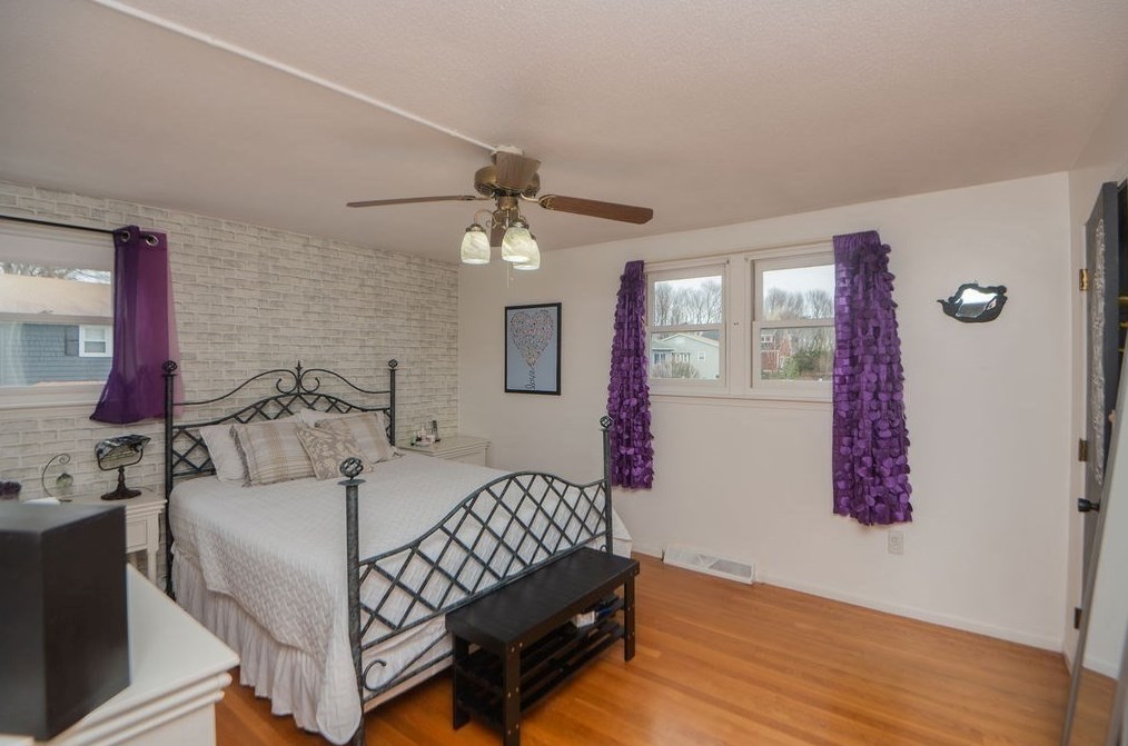 7 Lincoln Park, Marblehead MA 01945-2534 exterior