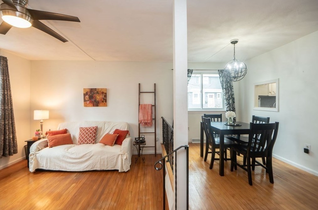 7 Lincoln Park, Marblehead MA 01945-2534 exterior