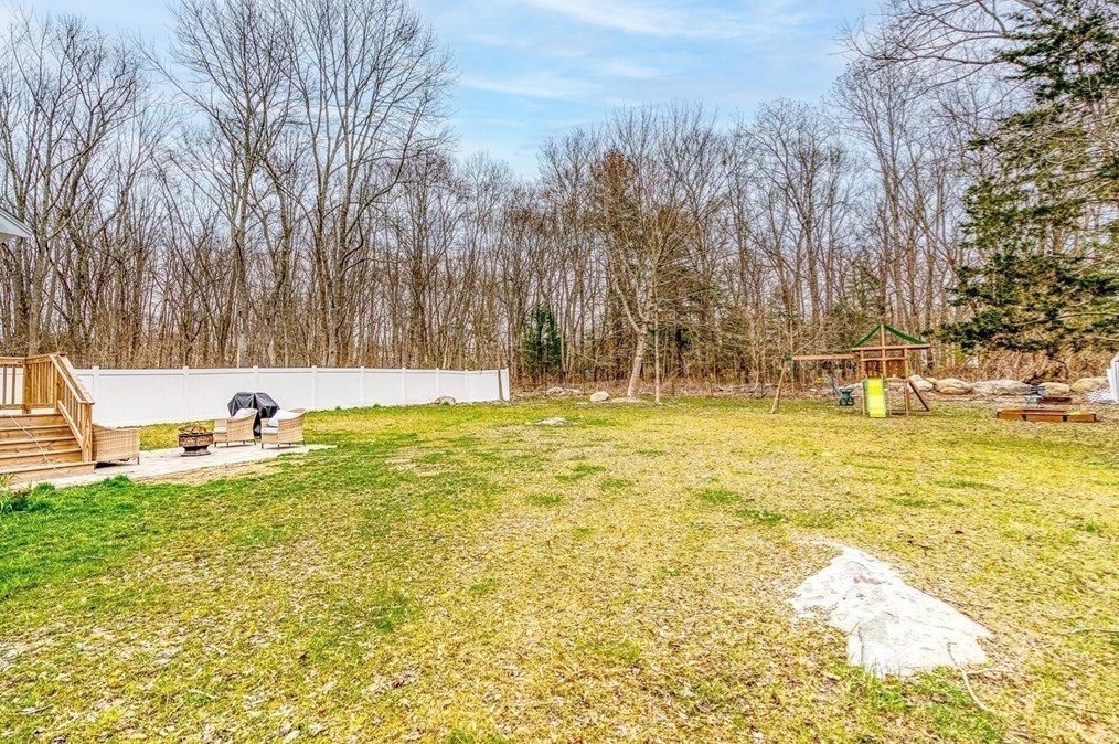 726 Dighton Ave, Taunton MA  02780-7131 exterior