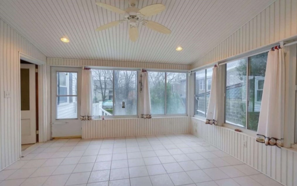 12 Cotton St, Leominster MA 01453-5629 exterior