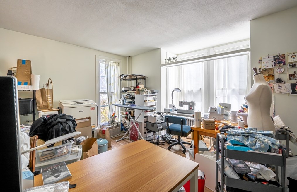 167 Pearl St, Holyoke MA  01040-2506 exterior