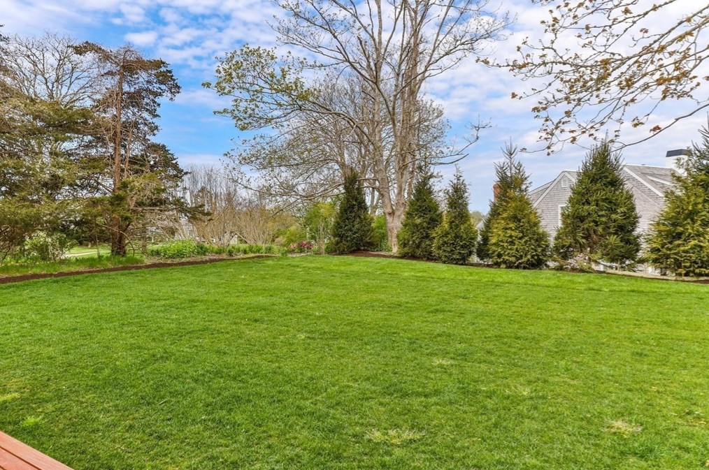 356 Stage Harbor Rd, Chatham MA  02633-2228 exterior