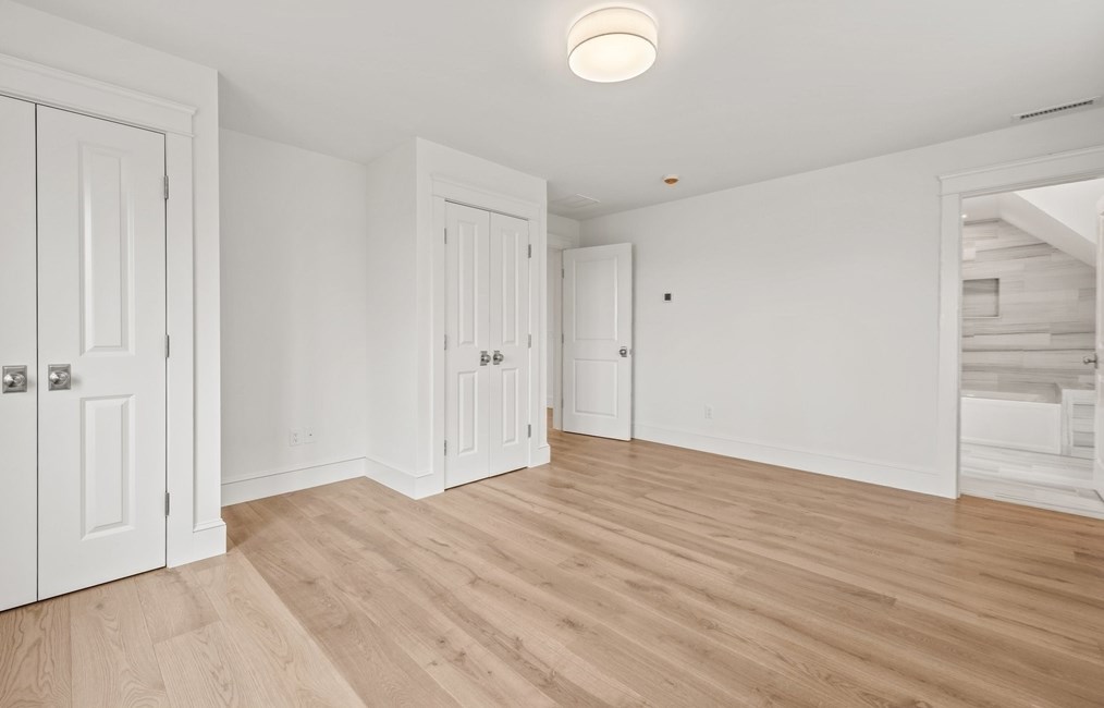 356 Stage Harbor Rd, Chatham MA  02633-2228 exterior