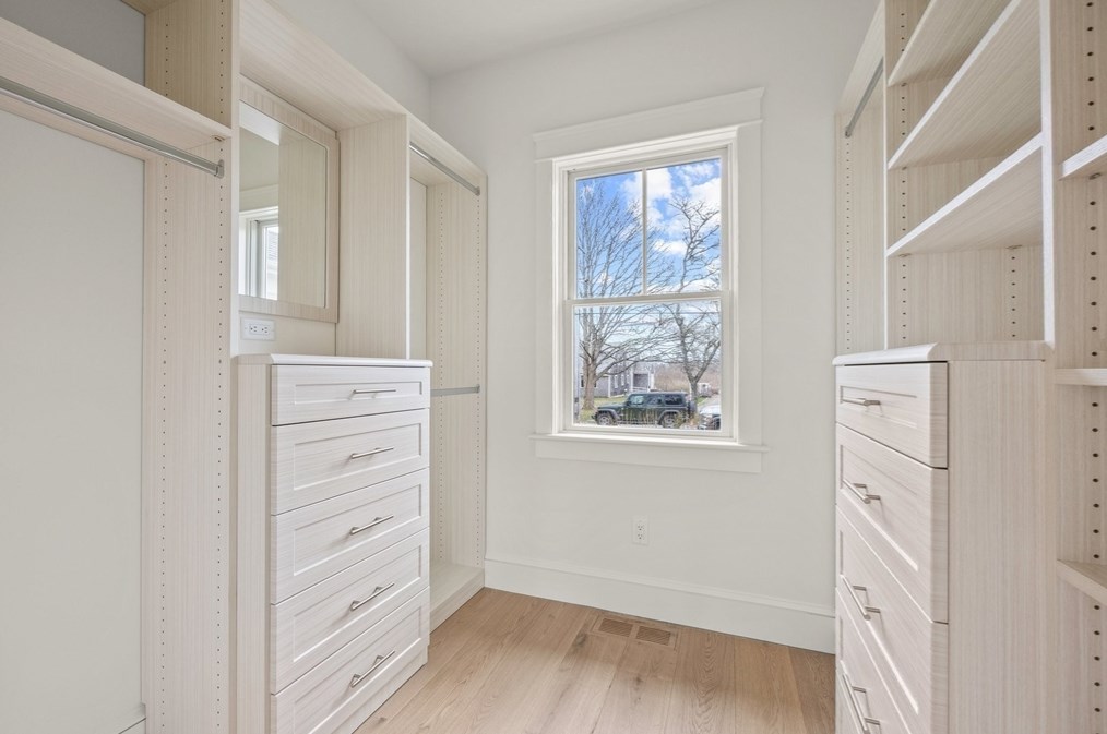 356 Stage Harbor Rd, Chatham MA  02633-2228 exterior