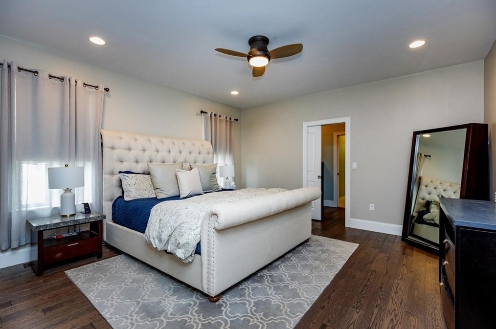 27 Bedford St, Burlington MA 01803-3725 exterior