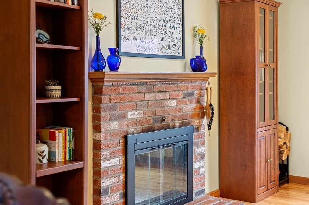 75 Emily Jeffers Rd, Randolph MA  02368-2831 exterior