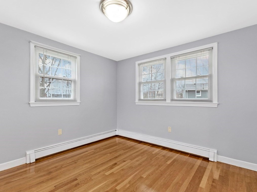 109 Milton St, Waltham MA  02453-1608 exterior