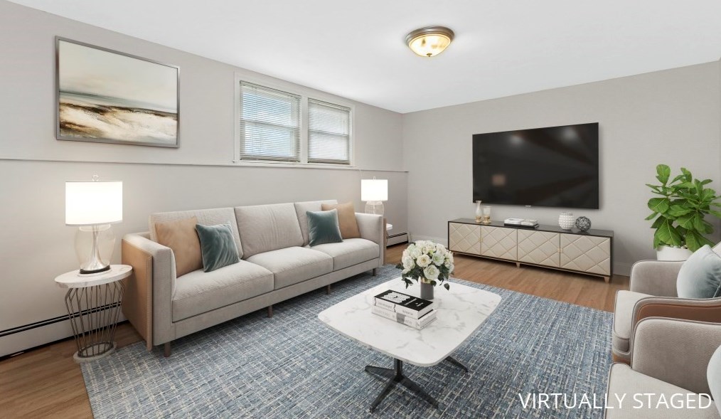 109 Milton St, Waltham MA  02453-1608 exterior