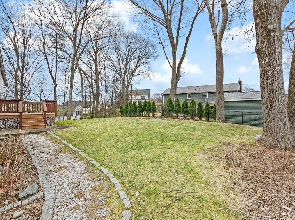 109 Milton St, Waltham MA  02453-1608 exterior