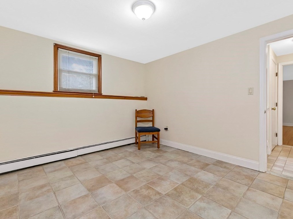 109 Milton St, Waltham MA  02453-1608 exterior