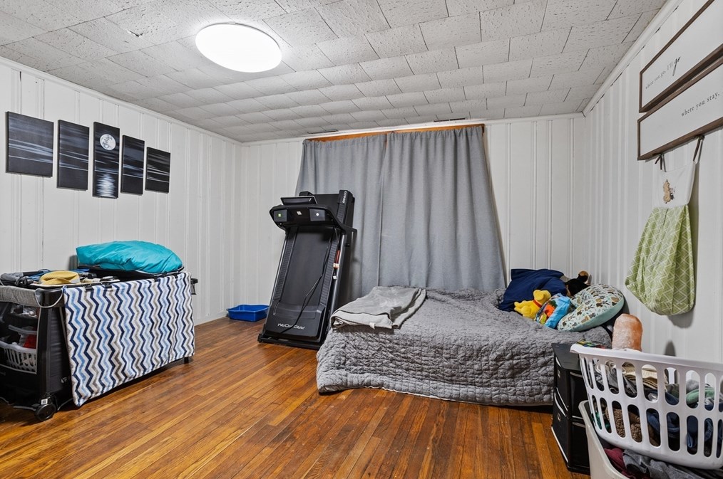 481 Cross St, Carlisle MA  01741-1593 exterior